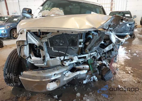 2007 Dodge Ram 1500 Slt/Trx4 Off Road/Sport z USA, uszkodzony, nr VIN 1D7HU18207S191409